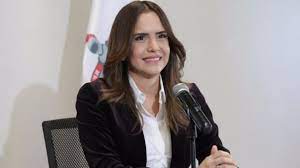Juntos vamos a construir ese nuevo león que queremos. Clara Luz Flores Es Elegida Candidata De Morena Para Gobernar Nuevo Leon Proceso