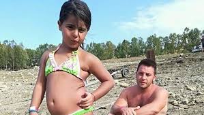 Bambina — zetti ist seit den 1950er jahren eine bekannte süßwaren marke, gegründet in der ddr. Bambina Di 10 Anni Morta A Palermo Per La Sfida Su Tiktok Il Padre Credo Che Quando Si E Soffocata Non Fosse In Se La Repubblica