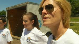 Everyday Hero: She Teaches Kids That Giving Means Having