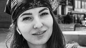 A few of my recent street photographs from down the high street.