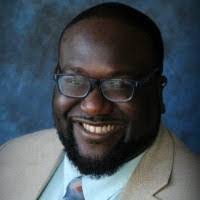 Arnold Chase's Instagram, Twitter & Facebook