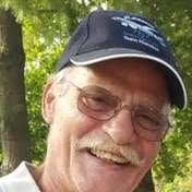 Thomas Carpentieri's Instagram, Twitter & Facebook