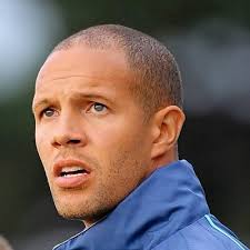 Junior Lewis (@JuniorLewis73)