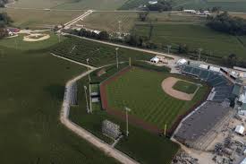 The field of dreams game follows in a line of specially located regular season mlb games.  6vvhgm0l Ds8cm