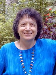 Feed your brain with summer reading list