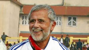 Born 3 november 1945) is a german former professional footballer. Muller Pays Tribute To Great Role Model Gerd Fourfourtwo