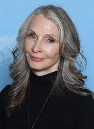 Maaliskuuta 1949) on amerikkalainen näyttelijä ja koreografi. Gates Mcfadden Wikiwand