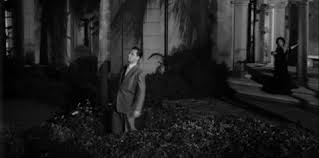 Sunset boulevard, one of the world's most famous streets, was born as a route between those two divergent worlds. Why Does Joe Try To Leave Norma S House At The End Of Sunset Boulevard Watch The Take