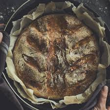 Rezept Fur Schnelles Zwiebel Brot Aus Dem Dutch Oven Rezept Kochen Und Backen Rezepte Lebensmittel Essen