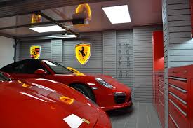 For ferrari owners who are using a garage door opener by genie, sommer, or who have an older generation of homelink (in model years 2008 and earlier), select your training videos from the list beneath the main video. Ferrari And Porsche Garage Modern Garage Sonstige Von Dura Ltd Houzz
