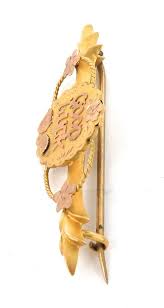 vintage gold brooch