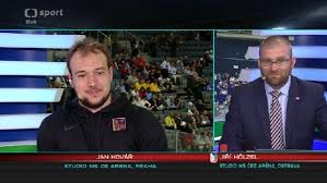 He currently holds lectures at the university of new york in prague and at the metropolitan university prague. Jan Kovar S Jagrem Musim Hodne Komunikovat Ct Sport Ceska Televize