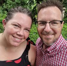 Maybe this was asked before by somebody els, my Yamaha FG 180 (red label  nippon gakki) needs new tuning machines, can somebody tell me what type or  brand tuners will fit without