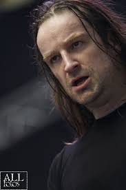 ARENA: -Damian Wilson (Rick Wakeman)