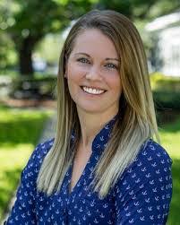 Allison Crandall's Instagram, Twitter & Facebook