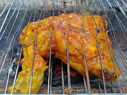 Sebenarnya, ayam percik boleh dibuat sendiri di rumah dengan cara yang amat mudah. Resepi Ayam Percik Meletop Macam Di Kedai Bidadari My