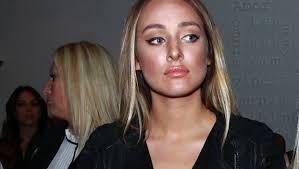 BEZ DLAKE NA JEZIKU: Luna prvi put progovorila o razvodu Kije i Slobe, a  tek da čujete šta kaže za Kristininu pesmu