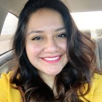 Damaris Hernandez's Instagram, Twitter & Facebook