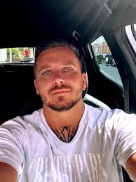 iMarc (@marc.stiller) • Threads, Say more