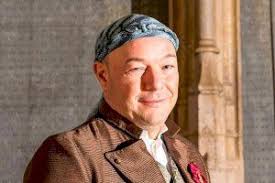 Las fallas de Valencia lloran la muerte de Claudio Hernández, presidente de  Periodista Gil Sumbiela-Azucena