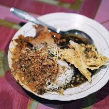 10 Nasi Pecel Rawon Terenak Di Surabaya Rasanya Sensasional Kuliner satu yang merupakan perpaduan antara dua masakan khas jawa timur yaitu. 10 nasi pecel rawon terenak di surabaya