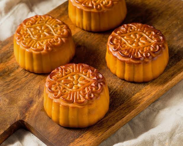 Mid-Autumn Festival Mooncake Recipes That Will Have You Celebrating Unity  and Family - Bake from Scratch