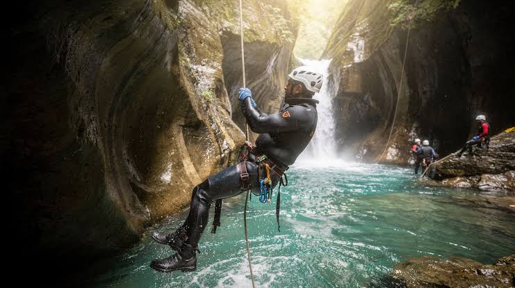 Canyoning