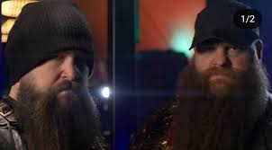 So this why WWE has wrestlers be quiet for 90% of the time when they come  out for commentary, New Day absolutely obliterated the War Raiders 😭🤣