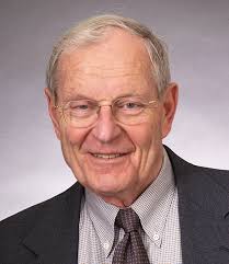 Obituary: Former Nypro owner Gordon Lankton