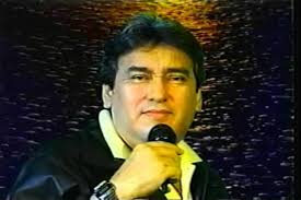 Lamentable FALLECE EL CANTANTE ECUATORIANO “DARWIN REGALADO” EL CUAL VIVIO  SU ADOLESCENCIA EN EL CANTÓN VALENCIA Este lunes falleció Edwin Regalado  Núñez, conocido artísticamente como 'Darwin'. Su deceso fue anunciado en  redes