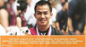 He became well known in the 2012 action film the raid: Joe Taslim Mantan Atlet Judo Yang Sukses Tembus Hollywood Entertainment Fimela Com