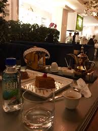 مطعم وايت قاردن في الرياض