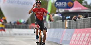 Sin embargo, me sorprende ver lo bien que se pagan las victorias de etapa en el giro de italia porque el ganador de cada etapa se lleva una cifra aproximada de 11.000€, el segundo clasificado 5.600€ y el tercero de. Gino Mader Gana La Etapa 6 Del Giro De Italia Attila Valter Nueva Maglia Rosa Giro D Italia 2021