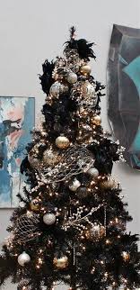 20 Black Christmas Tree With Gothic Style Black Christmas Tree Decorations Gold Christmas Decorations Black Christmas Trees