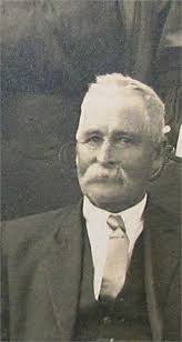 Beverly Dutcher's Instagram, Twitter & Facebook