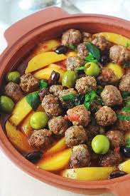 Tajine Aux Boulettes De Viande Pommes De Terre Et Olives Recette Recette Tajine Recettes De Cuisine Boulette De Viande