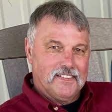 Richard Epting's Instagram, Twitter & Facebook