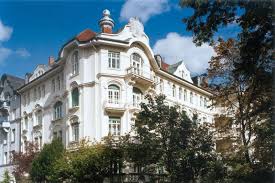 Viena no privatbank latvija galvenajām vērtībām ir šeit strādājošie cilvēki, kuri ir ne tikai savas jomas profesionāļi, bet arī iedvesmojošas un… liked by signe jomanta. Ihre Zuverlassige Privatbank In Munchen Donner Reuschel
