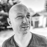 100+ perfiles de «Laman»