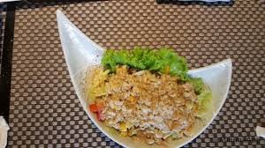 Campur kentang, ikan tuna, paprika, batang seledri dan lettuce menjadi satu. Salad Ikan Tuna Picture Of Tairyo Tepanyaki Tangerang Tripadvisor