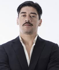 Israel Islas's Instagram, Twitter & Facebook