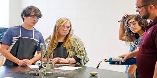 Advanced Placement classes expand at Etowah High School