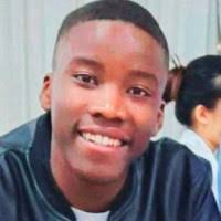 35800+ profils pour “Clyde”