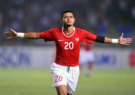 Bambang pamungkas (lahir di salatiga, jawa tengah pada 10 juni 1980) adalah seorang pemain sepak bola indonesia. Bambang Pamungkas Ulang Tahun Afc Sebut Bepe Ikon Asia Okezone Bola