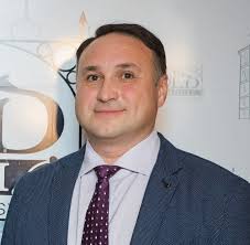 Directorul Programului Comunitatea Mea Daniel Șerban: „Programul USAID e  despre oameni și despre dezvoltarea capacităților reprezentanților  autorităților locale