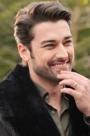 HAPPY FRIDAY ....EVERYONE .... GOOD EVENING .....🧡 OUR ALP NAVRUZ  ❤️....ALWAYS LOOK HOT LIKE A THUNDER EMRE BEY ..🧡..LOOK.... SWEET HOT  CHOCHOLATE CAGLAR ERTUGRUL ALWAYS LOOK 🩷 COLD AS A WINTER 3