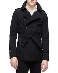 I bought this coat in the 'light buff' colourway a few months ago and then again recently in the new 'pale apple' as i loved. Burberry The Sandringham Short Trenchcoat Black Burberry Trench Coat Men Trench Coat Black Coat Men