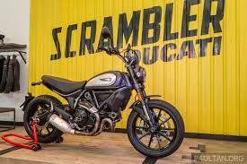 A special project that interweaves live music and life stories of six of the most promising. 2020 Scrambler Icon Dark Now In Malaysia Rm49 900 Paultan Org