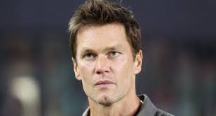 NFL world reacts to brutal Tom Brady news