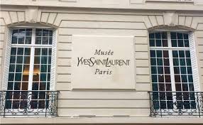 Maybe you would like to learn more about one of these? Le Musee Yves Saint Laurent A Paris Article Dormeuil